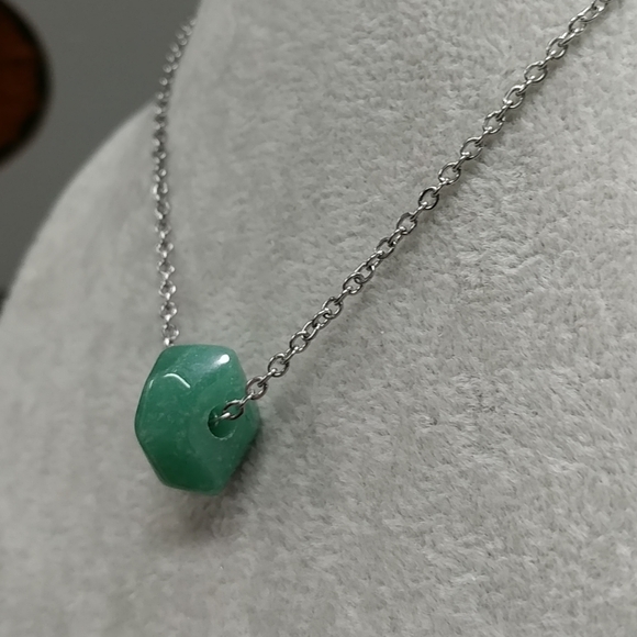 Green Aventurine Necklace Natural Gemstone Crystal Pendant Stainless-Steel 17.7" - Picture 7 of 17